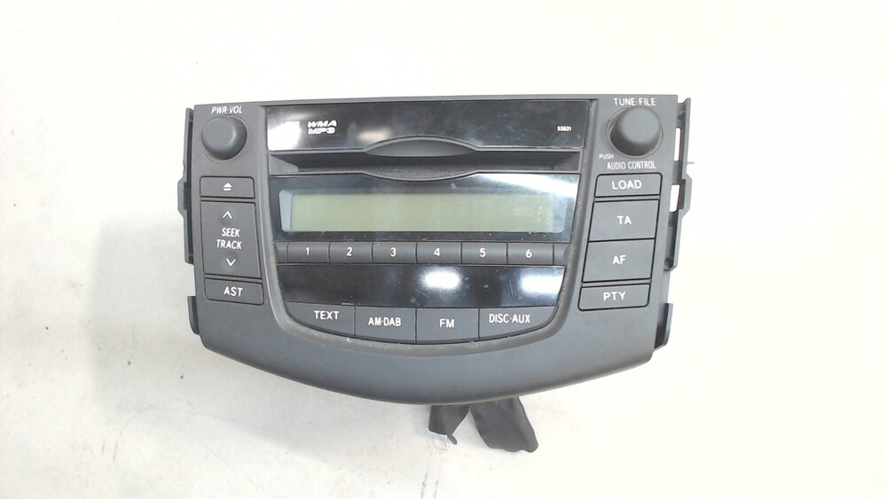 Магнитола андроид toyota rav4 2006. Тойота рав 4 2010 магнитола. Жк магнитола на рав 4. Штатная магнитола rav4. Магнитола 8612042280.