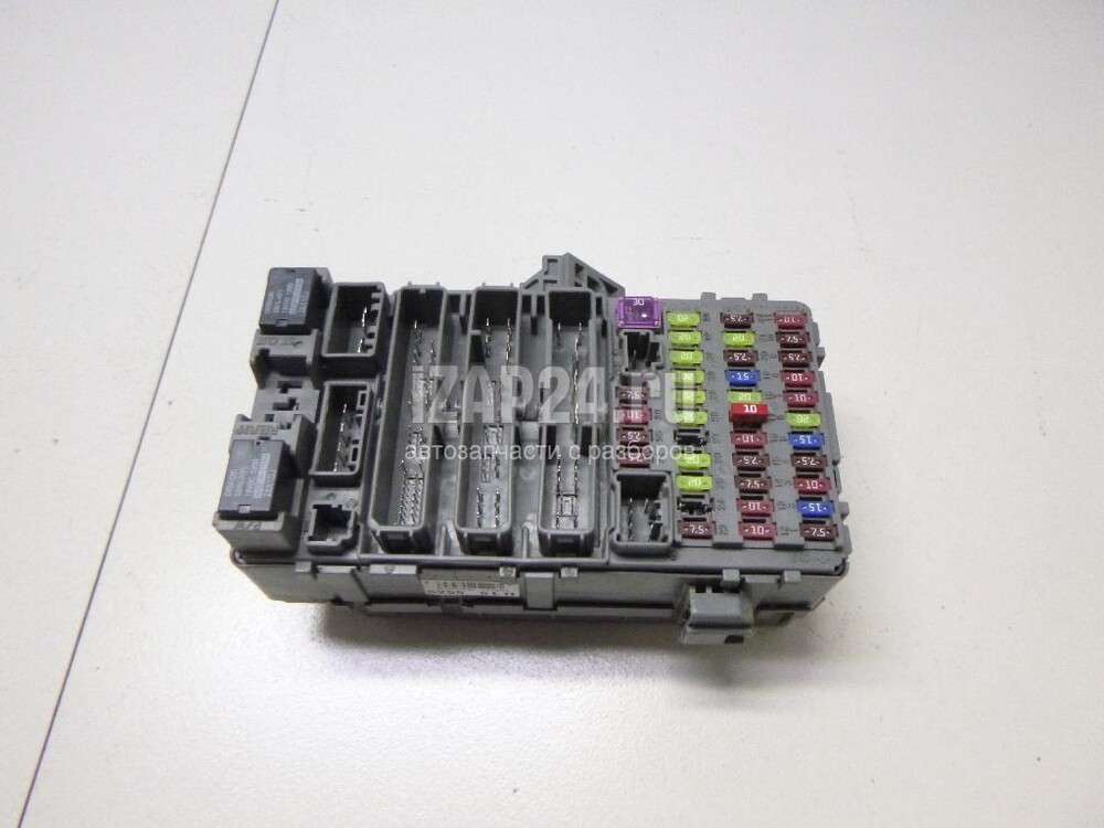 Предохранители crv 1. Предохранитель CR-x0-10-212-412-b.