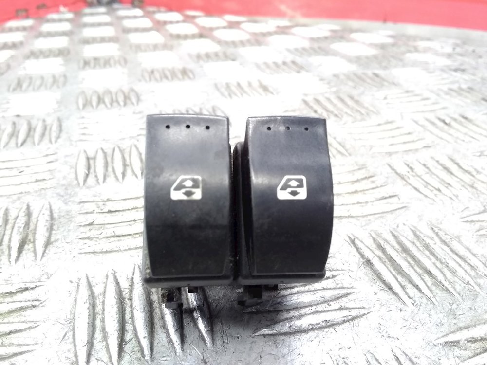 Кнопка стеклоподъемника лагуна 2. Кнопка аварийки рено лагуна 2. Кнопки лагуна 2. Кнопки лагуна 2. Кнопки лагуна 2.