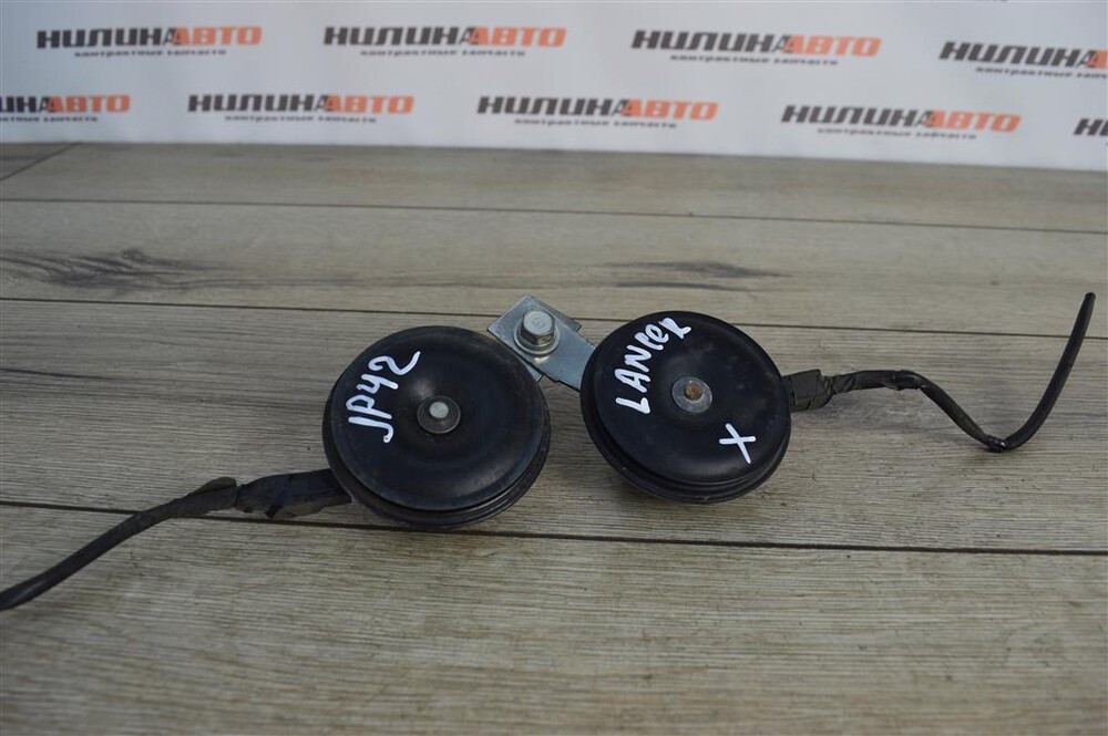Mitsubishi сигнал. Звуковой сигнал Митсубиси Лансер. Сигнал Кольт звуковой Митсубиси. Звуковой сигнал Митсубиси Делика. Сигнал Мицуба