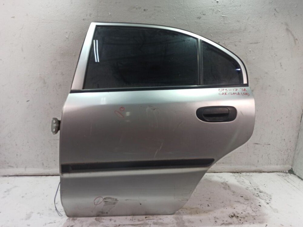 Задняя дверь mitsubishi Задняя дверь mitsubishi
