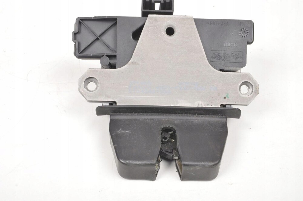 Volvo s40 2 как снять замок багажника 4N51F442A66 volvo s40 ii замок багажника люка 4n51 - f442 - a66 купить бу Z18463