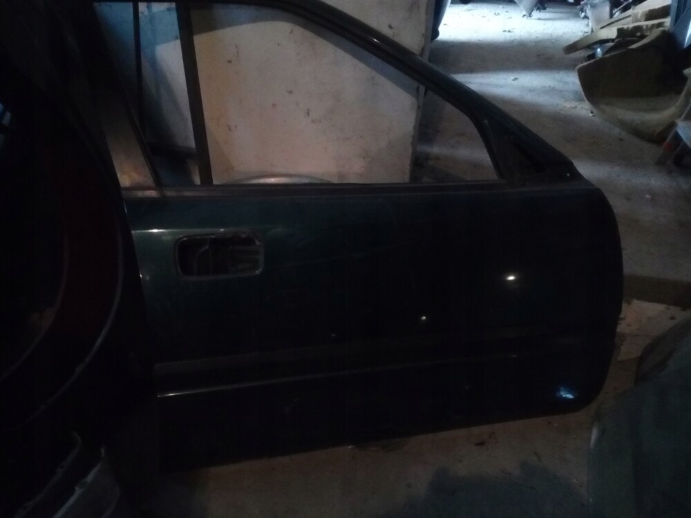 Двери daewoo espero. Дверь передняя дэу эсперо. передние двери дэу эсперо. дверь правая дэу эсперо. 2 дэу эсперо din магнитола.