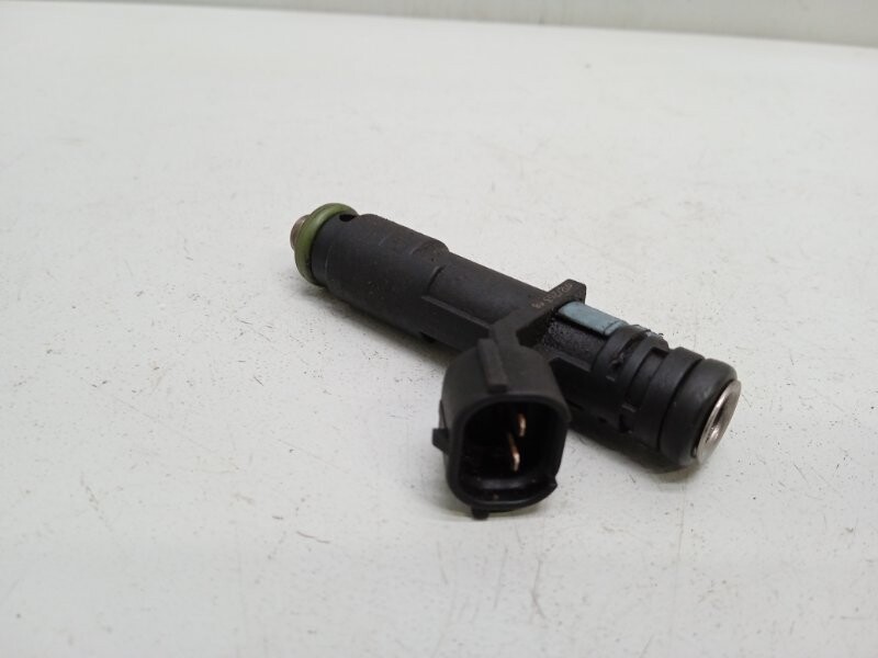 Топливная форсунка актион нью. Саньенг топливная форсунка. Болт крепления топливных форсунок саньенг нью актион. 2 бензин. Болт форсунки актион нью дизель.