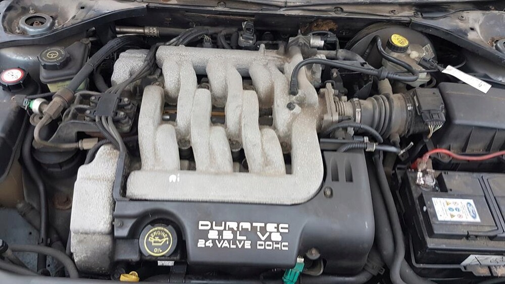 Ford mondeo v6