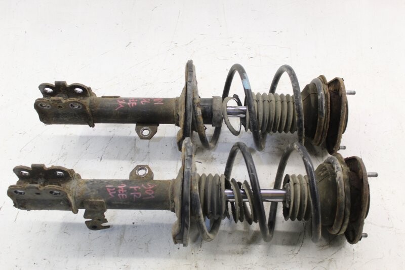 Стойка 124. Филдер 124. Стойка мерседес w124. Стойка передняя тойота филдер. Стойка 124.