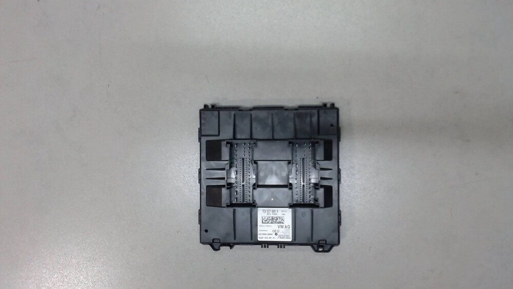 2H0927771A volkswagen amarok модуль блокировки коробки передач купить в Екатерин
