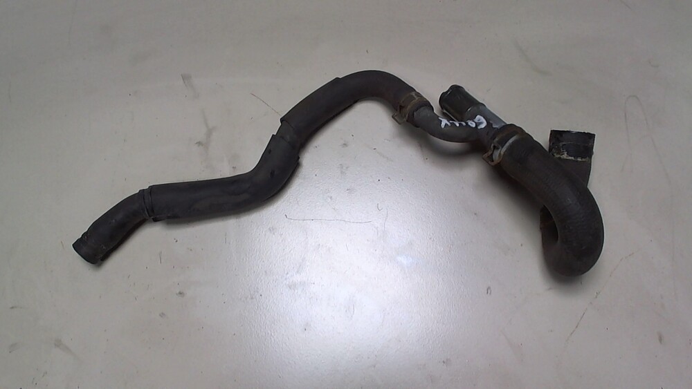 Патрубки охлаждения мазда 3 бк 2. Патрубок охлаждения мазда 3. Патрубок охлаждения мазда 3. Верхний патрубок мазда френди. Патрубок шланг радиатора мазда 3 mazda 3 bl.