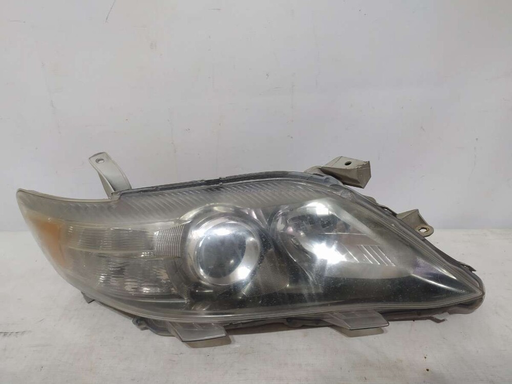 Tg-212-11k0cr. Стекло фары toyota camry vii (xv50 америка) (2011-2014) дорестайлинг (левое). Toyota camry фара передняя. Toyota camry фара передняя. Toyota camry фара передняя.