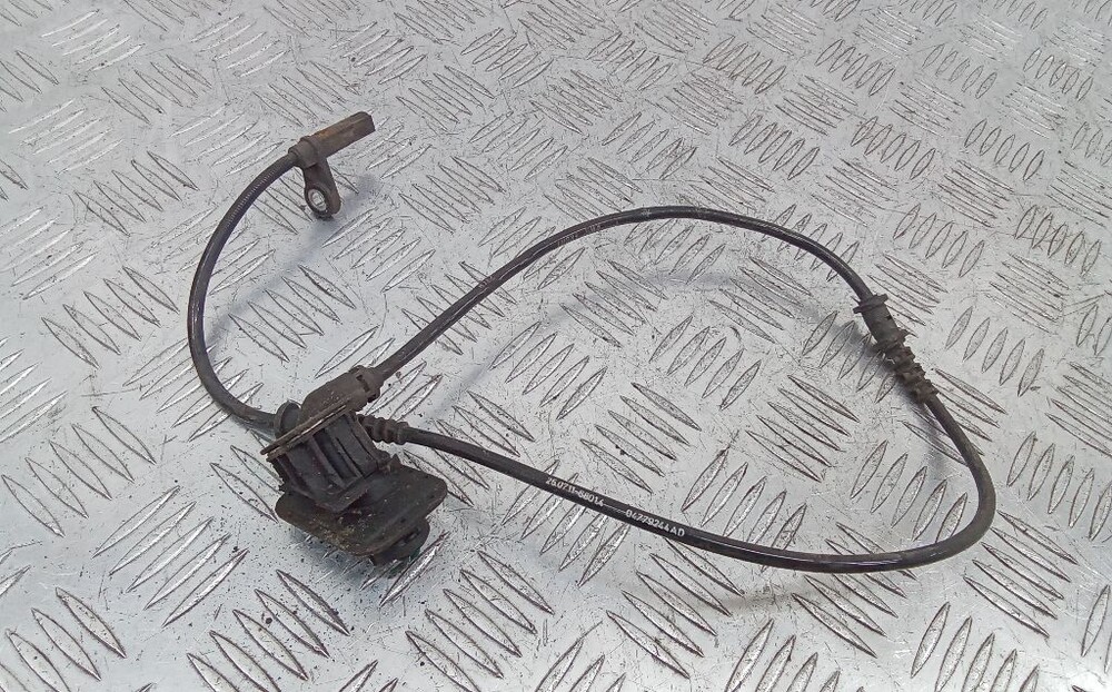 Датчик аб додж гранд караван4. Датчик абс крайслер. Датчик абс крайслер. Защитный кожух абс chrysler 300c. Датчик аб додж гранд караван4.