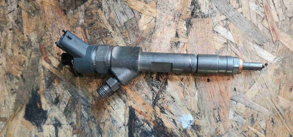 Форсунки сценик 2. Форсунки сценик 2. Форсунка бош 2. Форсунки сценик 2. 9 дизель.