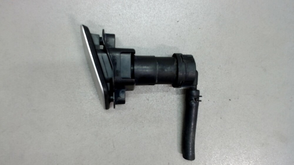 Купить Форсунку Омывателя Фар