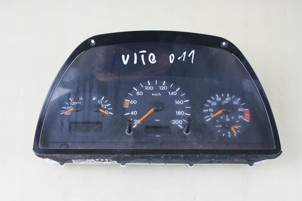 Спидометр на вито 639. Спидометр на вито 639 переделанная. Спидометр вито. Спидометр вито. Спидометр mercedes vito 2007 года.
