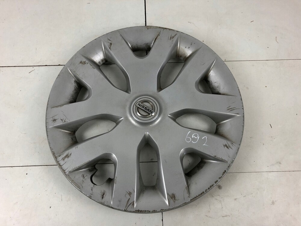 Колпаки 16 nissan. Декоративные колпаки на ниссан х трейл. Колпаки ниссан r14. Колпаки на ниссан кашкай r16 оригинал. Колпаки на ниссан кашкай на 16.