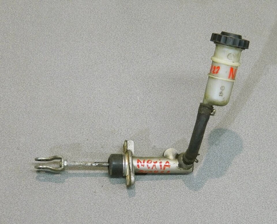 Цилиндр сцепления нексия 1. Рабочий цилиндр сцепления дэу нексия 1. Главный цилиндр сцепления нексия 1. 9d/2. Гцс nexia.