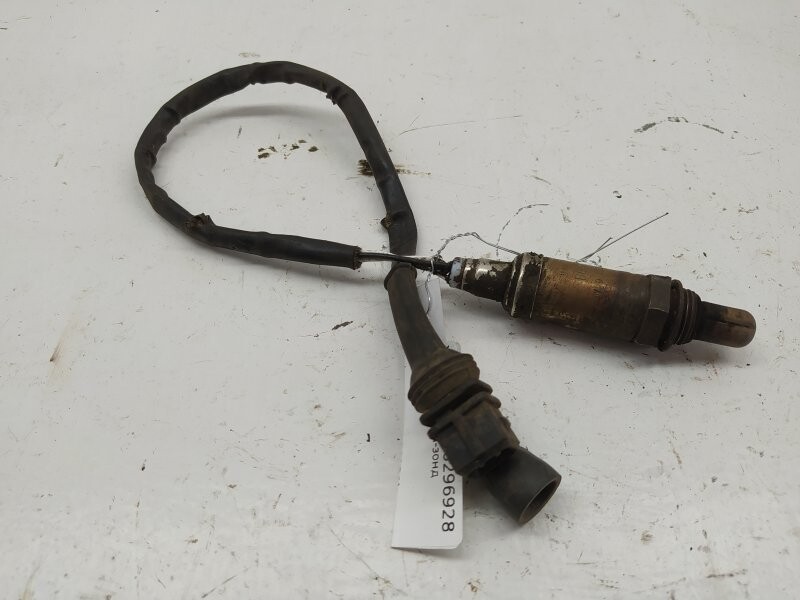 Датчик кислорода ауди 80 б4. Лямбда ауди 80 абк. 8 2 проводной. Лямбда зонд ауди 80 б4 2. Лямбда ауди 80 абк.