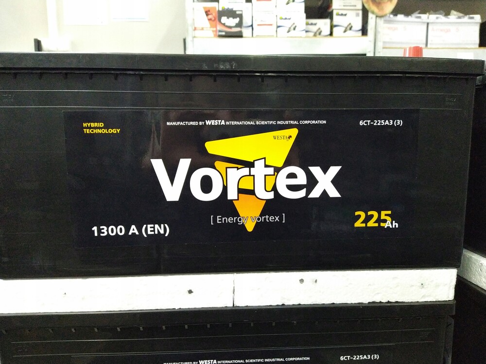 Аккумулятор vortex. Вортекс Тинго 2011 1.8 АКБ.