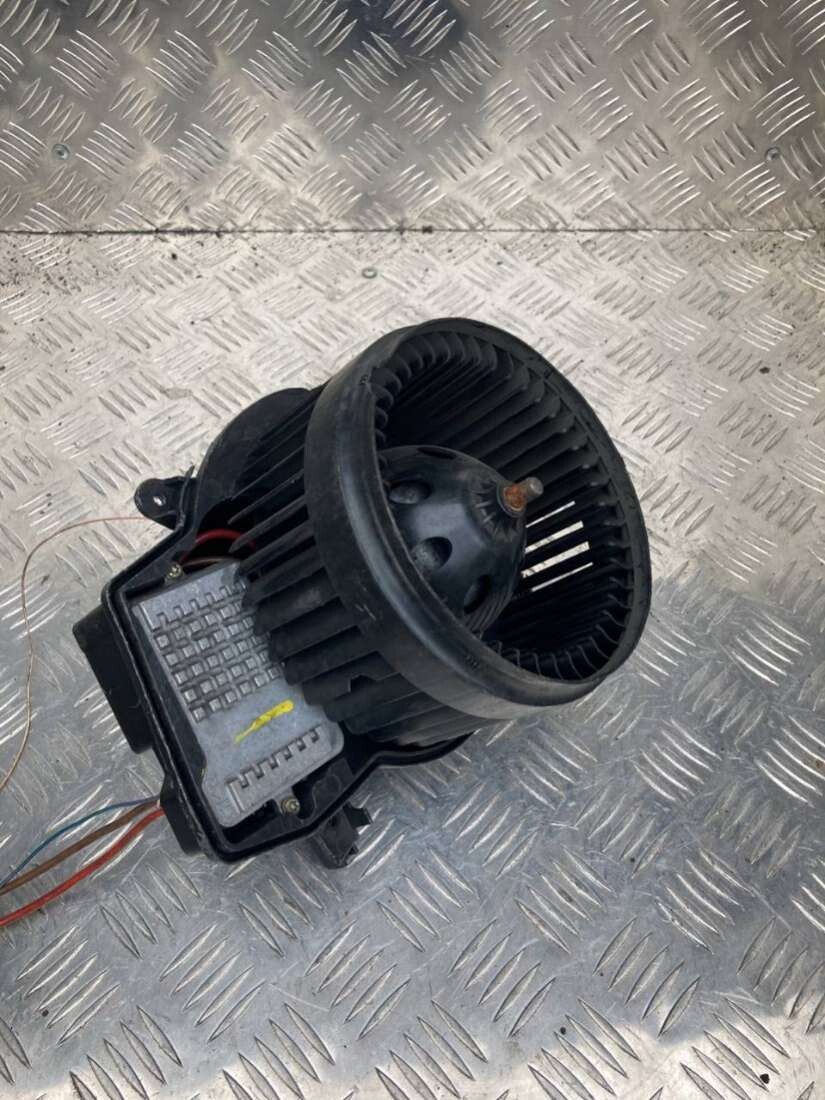 Отопитель в сборе a0048309161 mercedes-benz. Печка хендай i30. Отопитель в сборе на мерседес w203. Печка мерседес с 203. Печка мерседес w203.