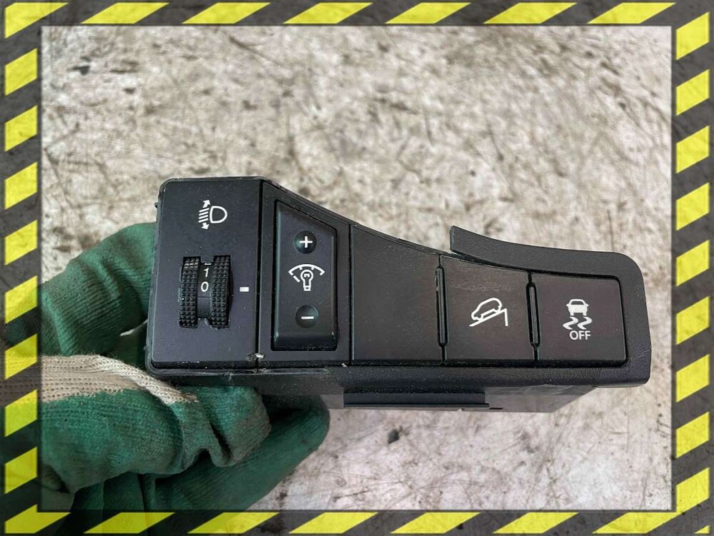 Кнопки (прочее) Kia Sportage 3 2011 купить бу Z25436379 - iZAP24