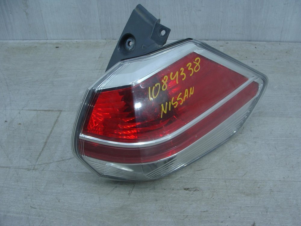 тюнинговые задние фонари t32. задние фонари nissan x-trail t32 рестайлинг. X trail t32 задние габариты. задние фонари nissan x trail t32. Nissan x-trail t32 задняя фара.