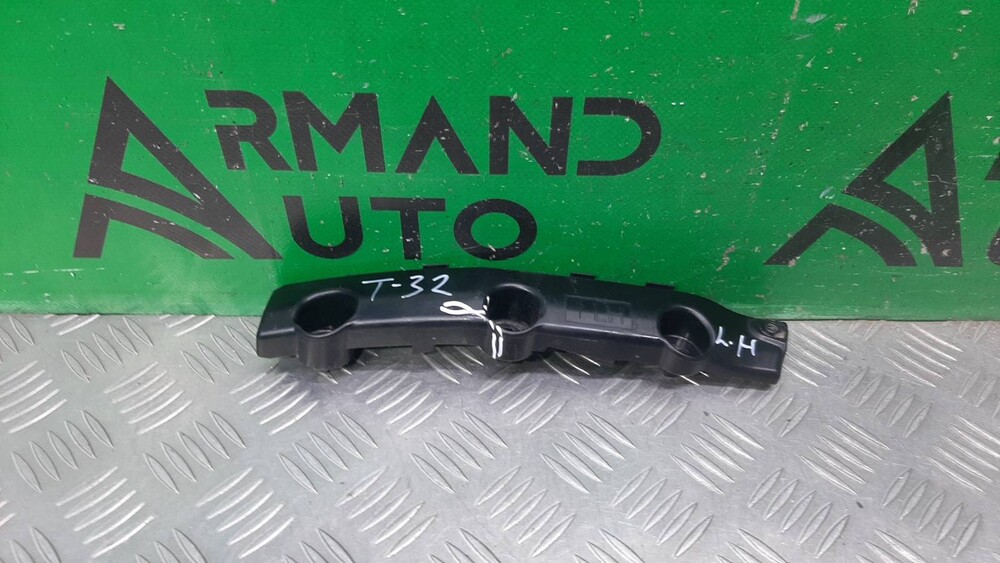 Крепление бампера ниссан x-trail t 32. 622234cl0a. 86552d7000. Крепление бампера ниссан х трейл т32. Nissan x-trail т31 кронштейн бампера.