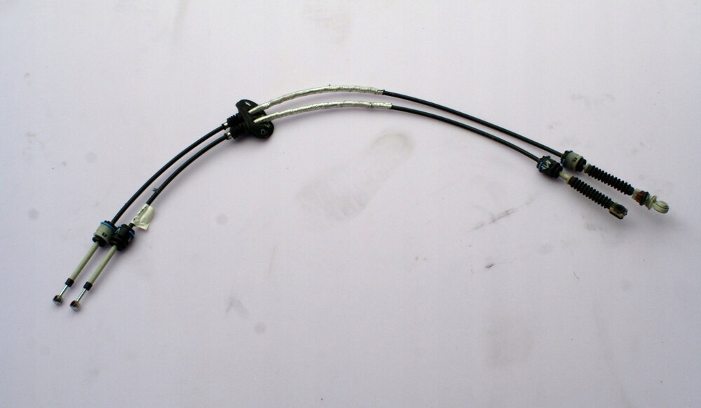 Трос переключения передач вольво. Трос переключения передач вольво фш. Тросик кпп вольво fh12. Трос переключения передач вольво. Трос кпп volvo fh.