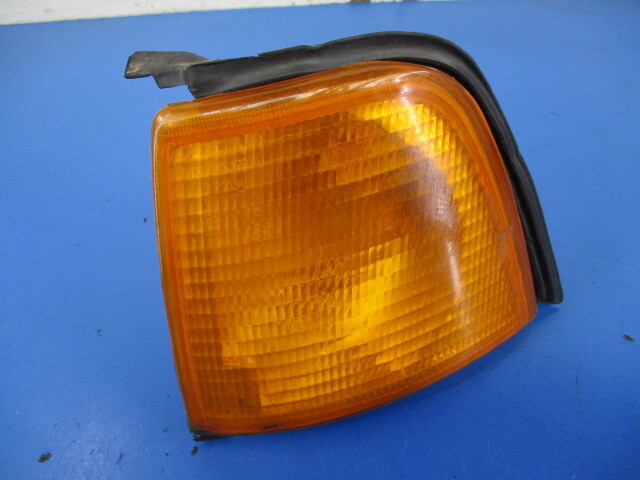 Audi 80 поворотники. Поворотник HELLA.