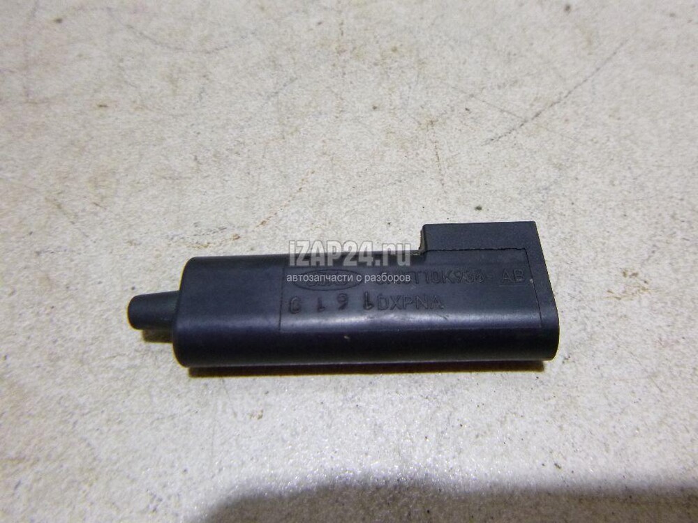 Ford 5213057. Датчик температуры наружного воздуха форд эксплорер 5. 5213057. Ford 5213057. Датчик температуры наружного воздуха форд мондео 4 2012.