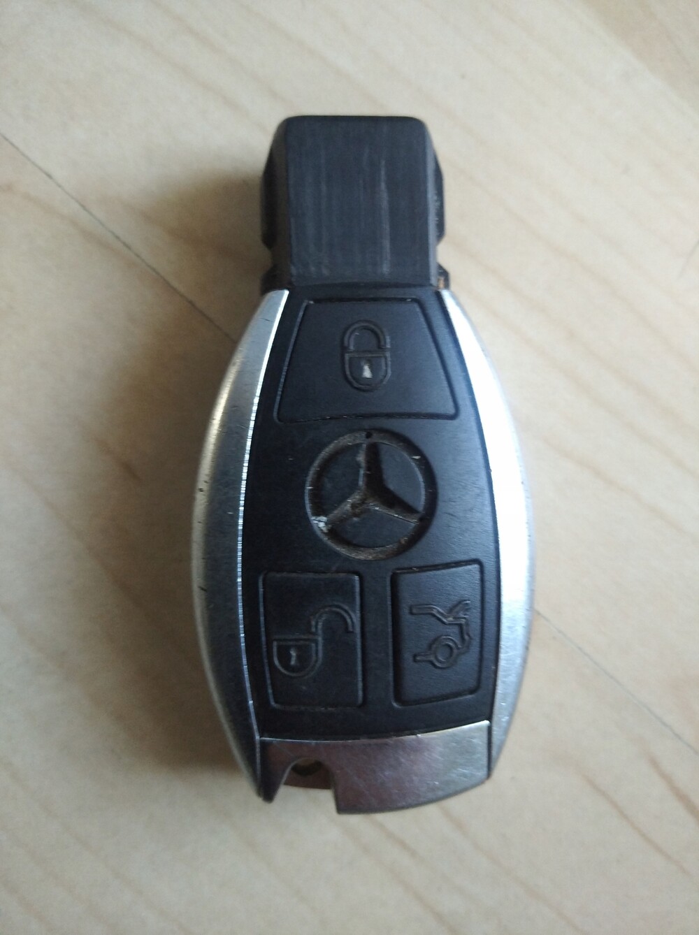 Рыбка w210. Ключ рыбка w203. Ключ рыбка для w124. Ключ рыбка
