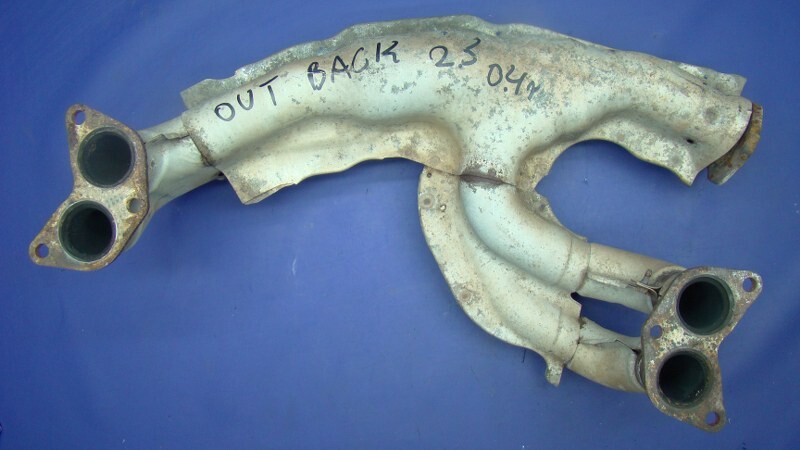 Выпускной коллектор субару аутбек 2. Субару выхлоп на фольксваген поло. Выпускной коллектор субару. Твинскролл коллектор субару. Выхлоп субару аутбек 2.