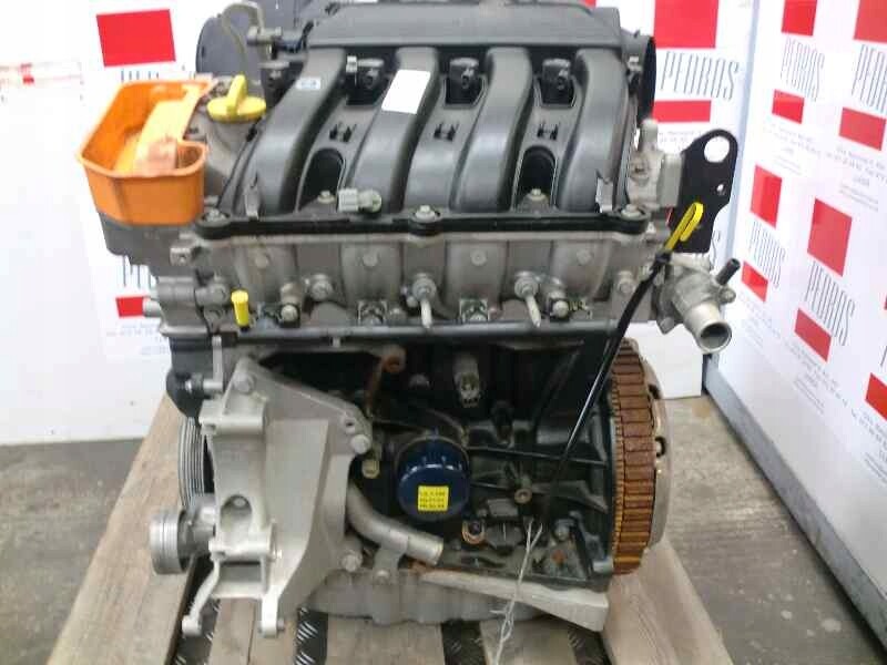 F4r 715 engine. F4r 820. С. Двигателем f4r рено дастер 2. Рено f4r.