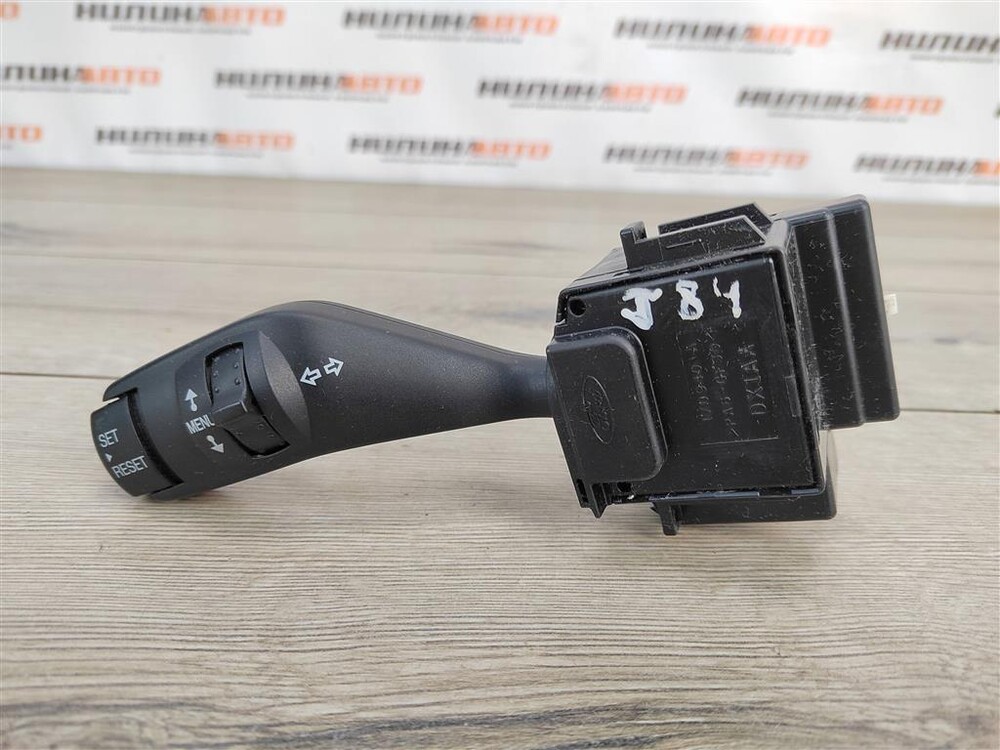 Не работает поворотник форд фокус 2. Ford focus 2 подрулевой переключатель. 1362588 ford. п110а переключатель подрулевой указателей поворота уаз. переключатель поворотников форд транзит 1995.