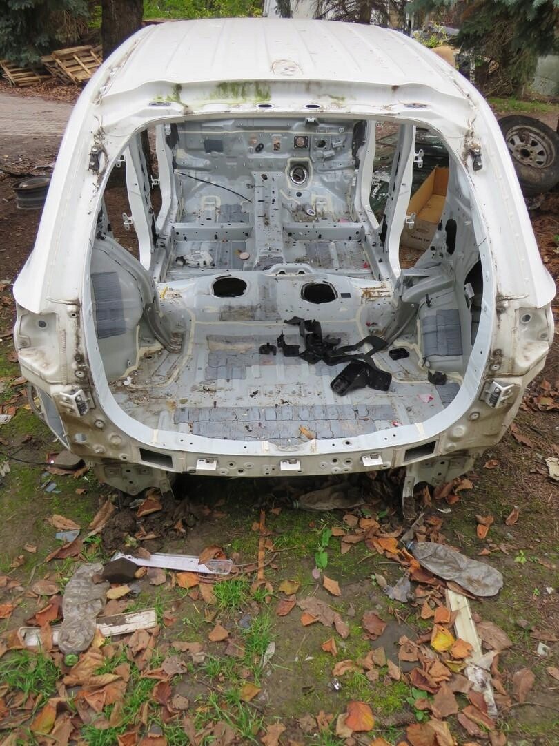 полоса заднего задняя задница пол ванна outlander iii купить бу по цене  45240 руб. Z28877315 - iZAP24