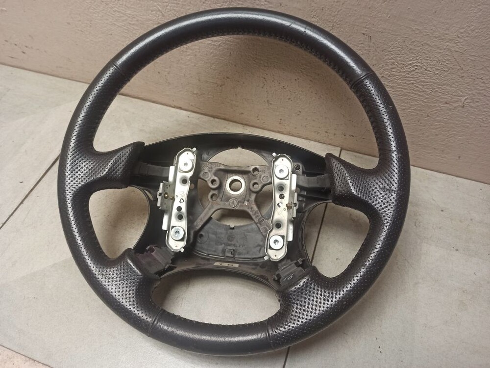 Руль мерседес 205. Руль спортлайн 124. Руль киа карнивал 3. Руль фиат пунто. Tank 500 руль.