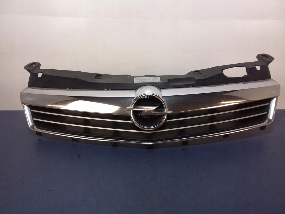 Купить Решетку Радиатора Opel Astra 5d