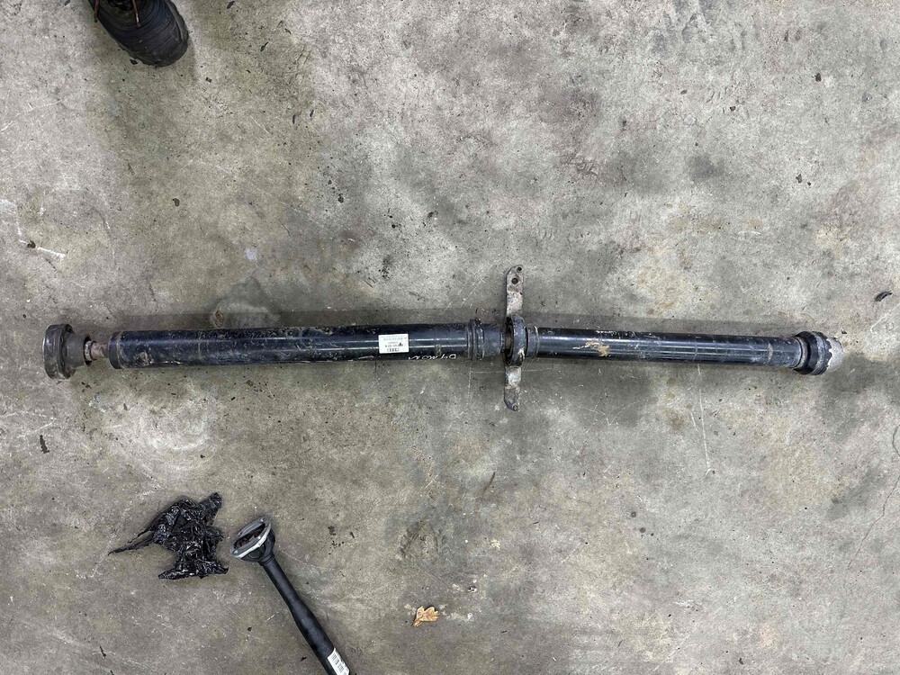 Мерседес glk 300 карданный вал. Карданный вал мерседес виано 639. Карданный вал scania p300. Карданный вал маз 5440. Кардан б.