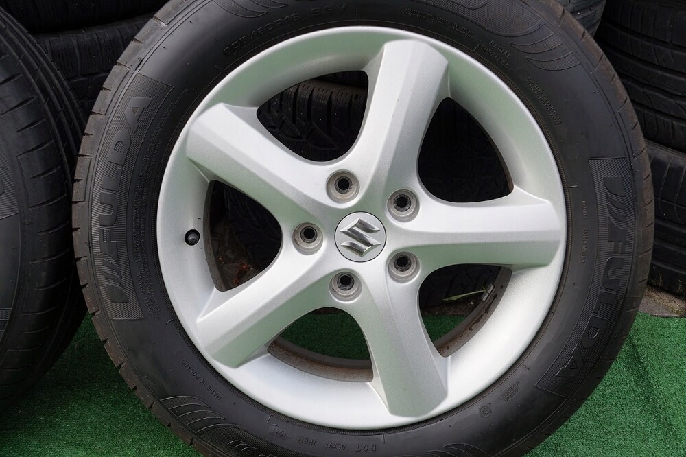 Suzuki sx4 r17. Сузуки sx4 2008. Suzuki sx4 размер колес. Колеса на сузуки сх4. Резина sx4.