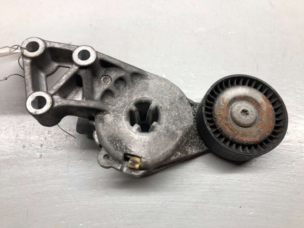 Натяжитель генераторного ремня шкода фабия 2. Натяжитель ремня гольф 4 1. Натяжитель ремня генератора фабия 1. Натяжитель ремня генератора шкода. Натяжитель приводного ремня фольксваген.