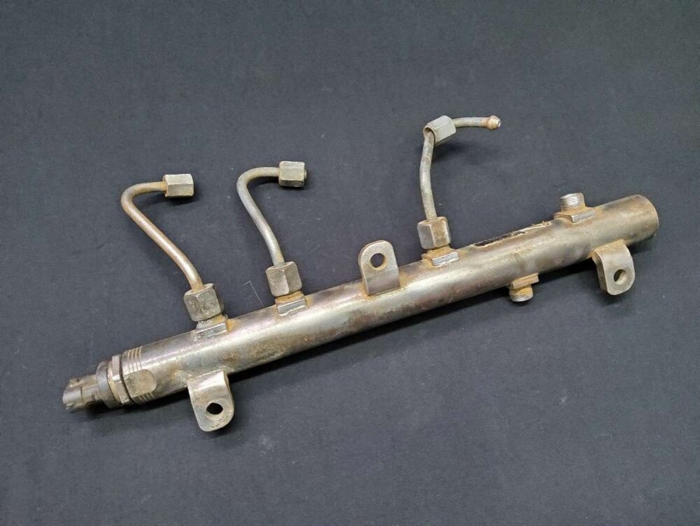 топливная рампа iveco fpt45. рампа ивеко дейли. топливная рампа ивеко дейли 3. топливная рампа ивеко дейли. рампа на ивеко.