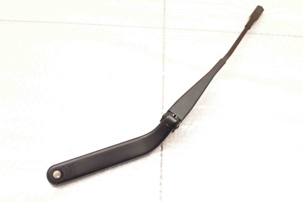 поводок дворника