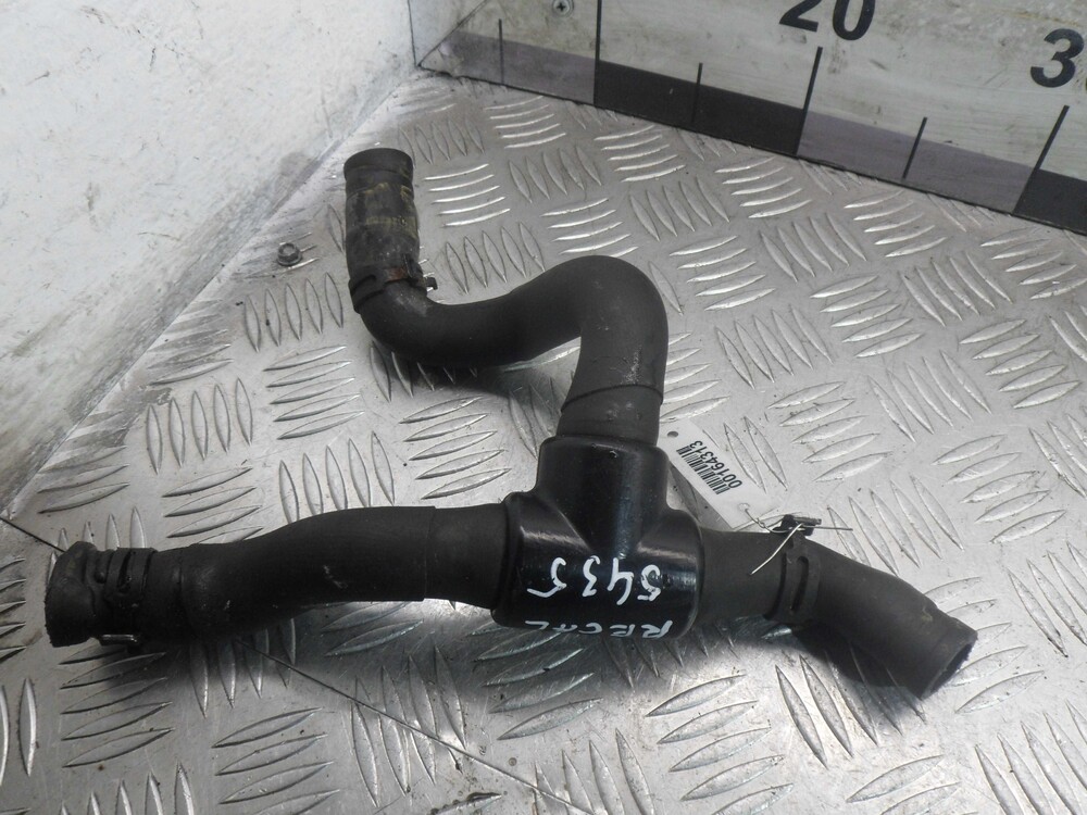 Шланг (патрубок) пп ford 1469442. Патрубки бу. Патрубки бу. 8t, 3b0145834s. Патрубок ford 4325728 аналоги.