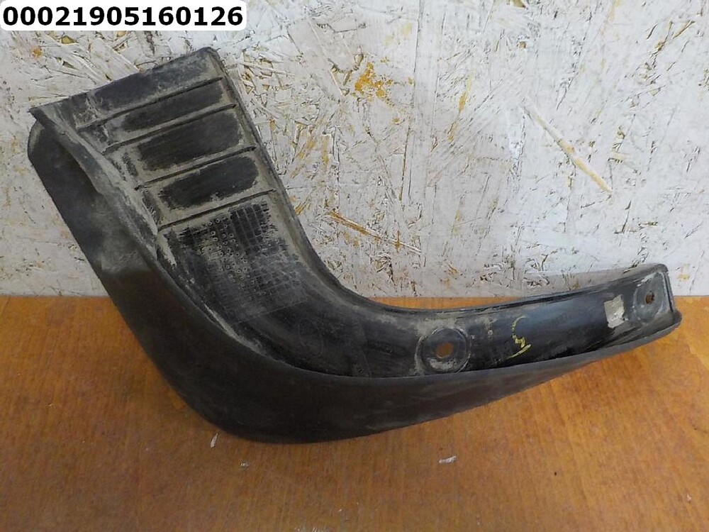 868423U001 Брызговик задний правый Hyundai-KIA Sportage 2010