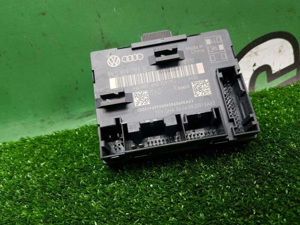 4f0959793g. 670 001 1005 аналог иммобилайзера motometer. Блок управления дверьми. Блок управления двери ауди ку5 8 р. Блоки управления дверью ауди.