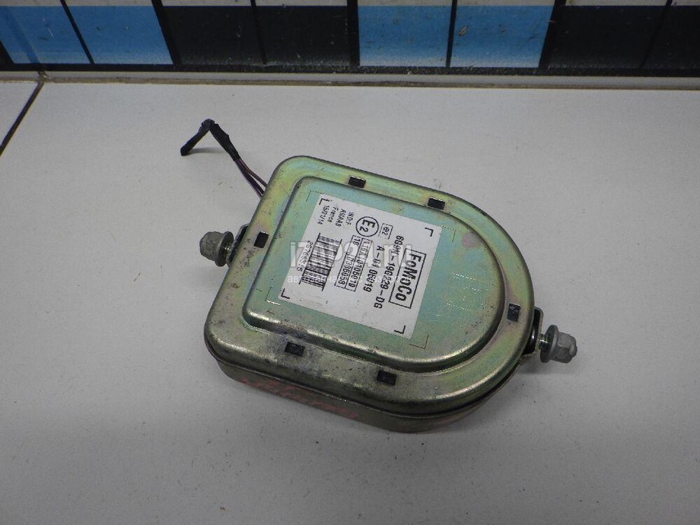 C2D18107 Сирена Сигнализации (Штатной) Jaguar XF (2007 - 2015.