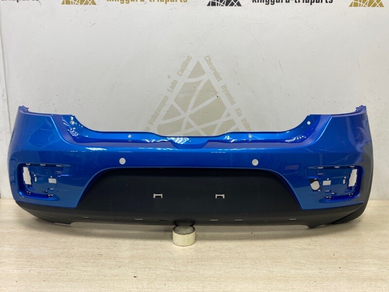 Бампер рено сандеро степвей 2017. Бампер задний sandero stepway. Задний бампер рено сандеро 1. Бампер задний рено сандеро 2. Бампер задний sandero stepway.