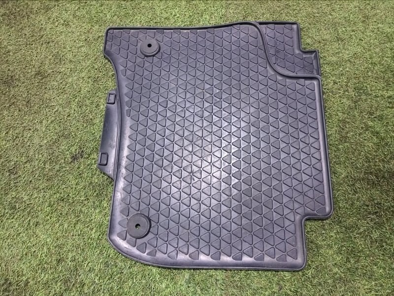 Коврики vw touareg nf. Коврик туарег нф. Коврик туарег нф. Коврики фольксваген туарег 2014. Коврики volkswagen touareg nf.