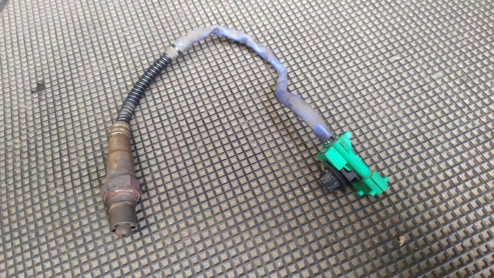 Лямбда зонд пежо 206. Датчик кислорода пежо 206. Кислородный датчик пежо 206. Лямбда зонд пежо 206. 1628 kn.