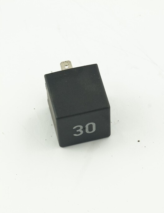 Реле 30 ауди 80. Реле 30 ауди 80. Реле 30 ауди 80 б4 абк. Реле 30 ауди 80. Реле 30 ауди.