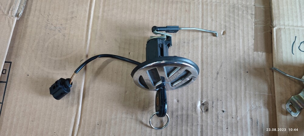 Купить Кнопку С Ключом Багажника