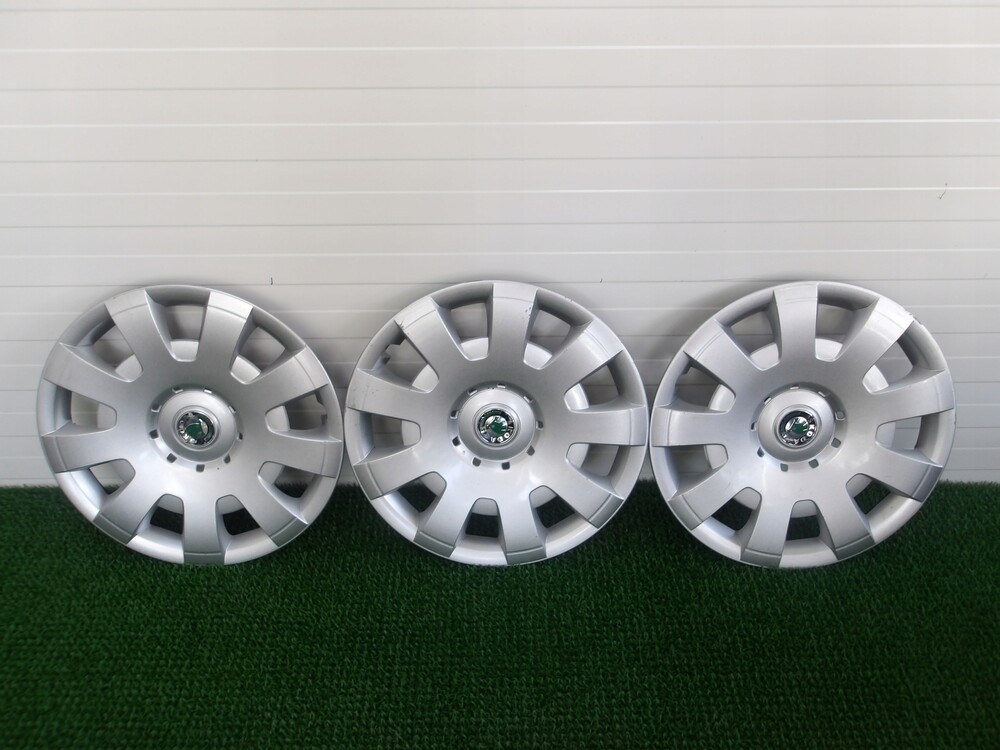Колпаки томск. Колпаки r14 сильвер star 4шт. R15 расинг super black star 4шт. Колпаки лион 13. Колпаки томск.